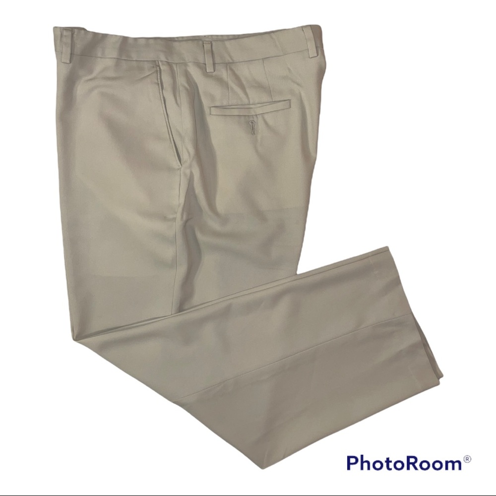 Claiborne Light Cream Flat Front Dress Pants 40 x 32